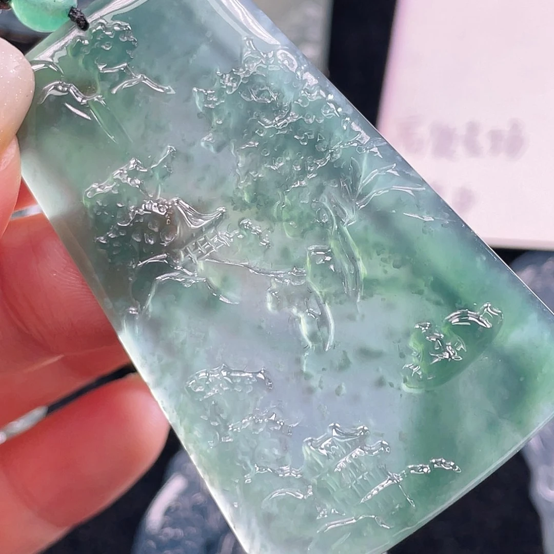 颈饰未镶嵌翡翠6，