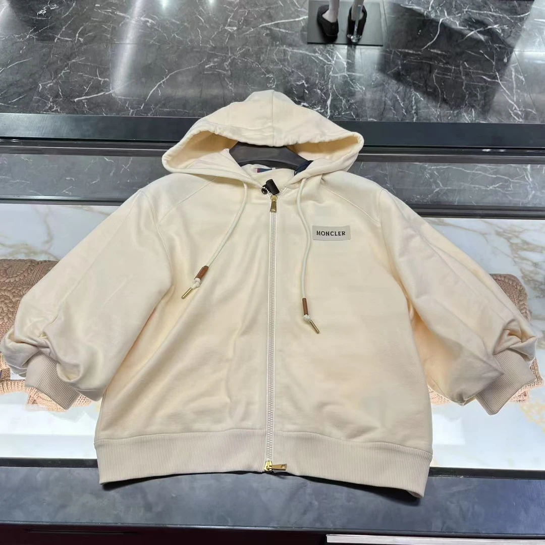 未使用 MONCLER 盟可睐蒙口/GG/MAGLIA 女士中袖外套