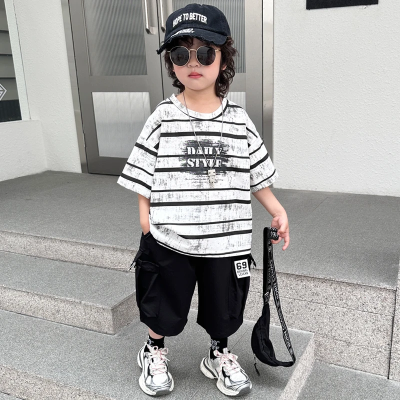 男童夏季套装2025新款洋气男孩宝宝夏天短袖衣服休闲痞帅儿童装潮