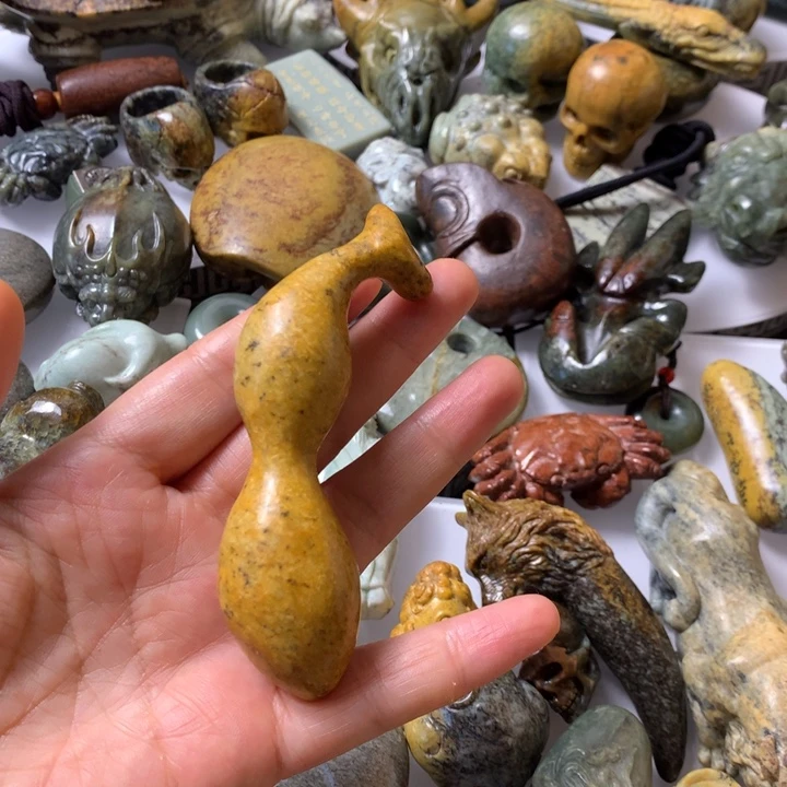 岫岩河磨玉（透闪石质玉）未镶嵌笔搁