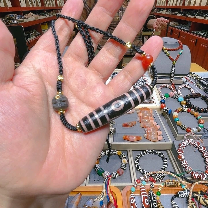 未镶嵌玛瑙/玉髓珠宝奇石