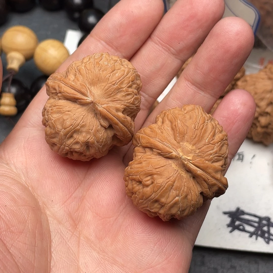 文玩核桃吊坠?****?元宝
