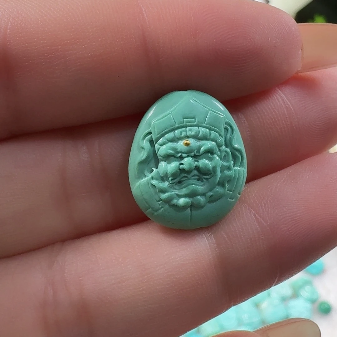 绿松石未镶嵌颈饰