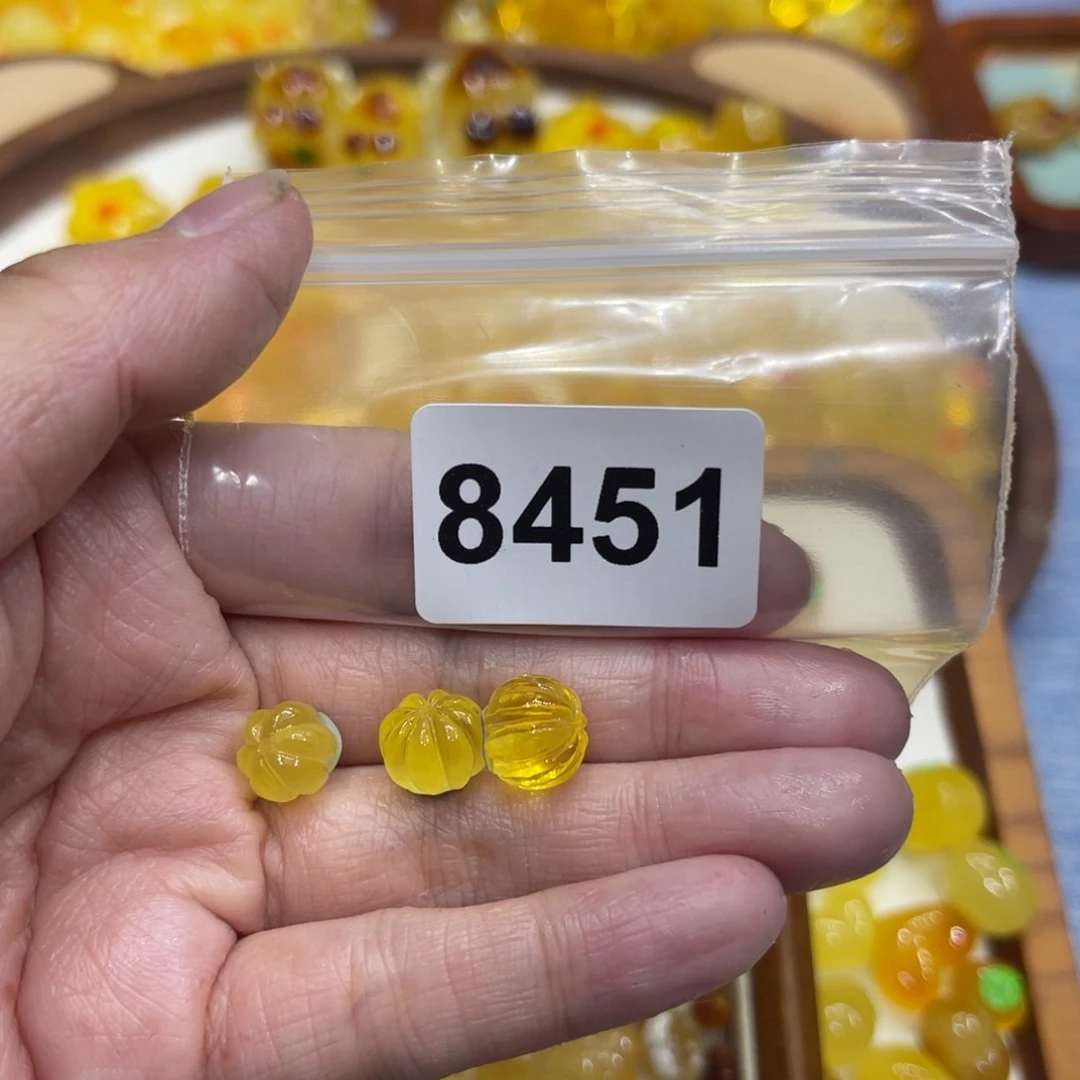 未镶嵌颈饰琥珀蜜蜡