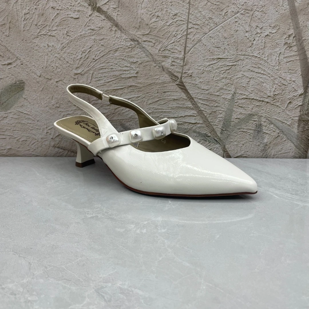 凉鞋女 (牛皮) 395-090（孤品）f区39码