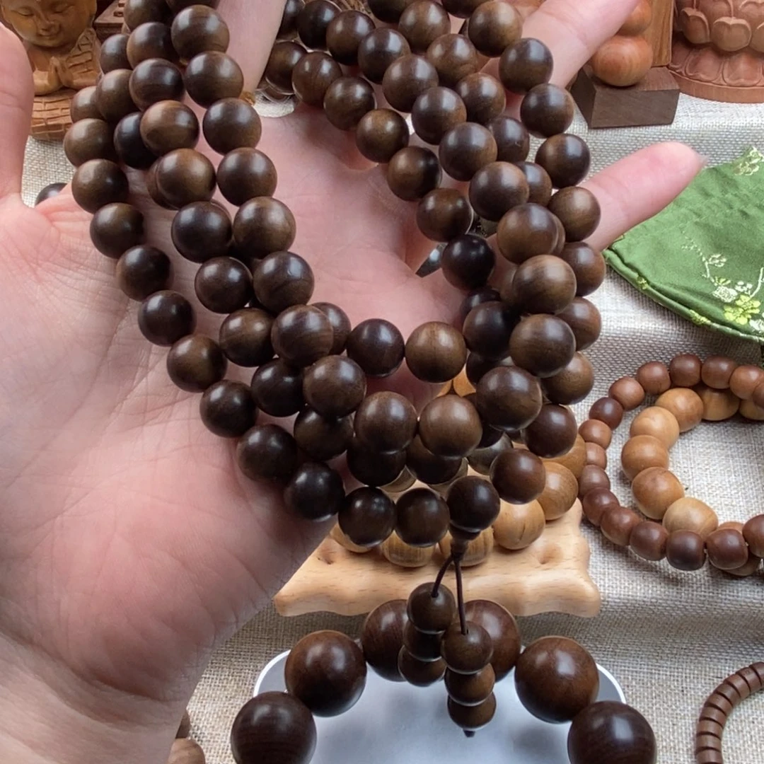 平***d手串/手链檀香木迈索尔，老山檀香，奶香1.0黑肉沉水