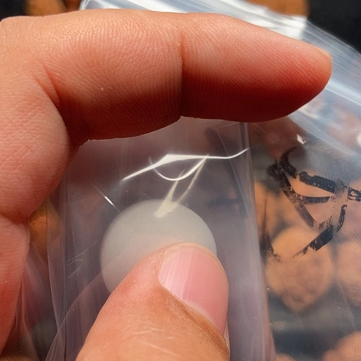 用***)处理一个桃核单颗