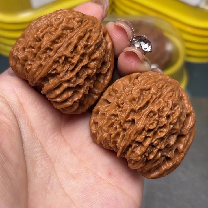 文玩核桃吊坠41-36159-02