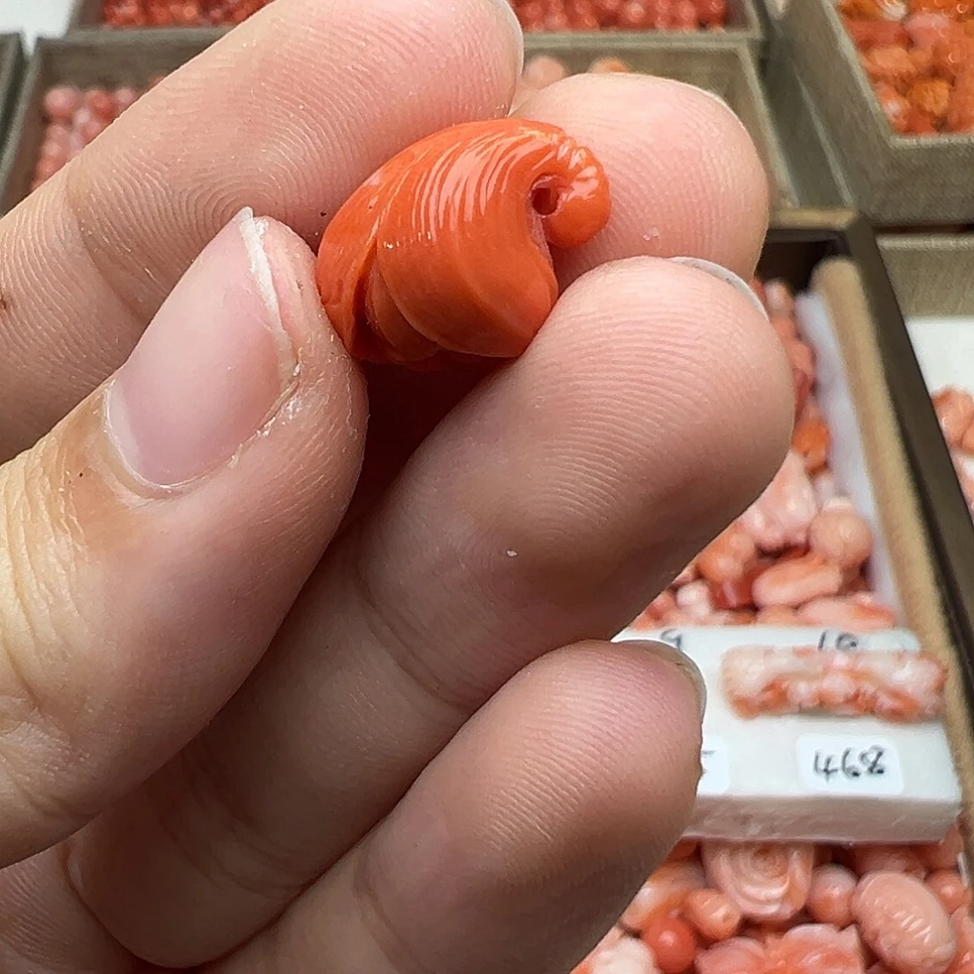 闪***猫银S925momo玉兰花滴流
