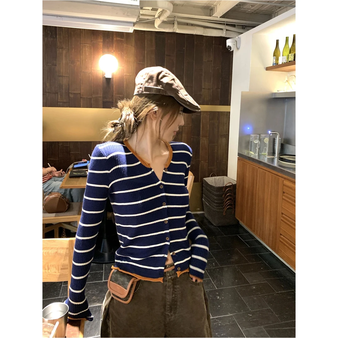 撞色条纹针织开衫女早秋季韩系穿搭chic修身百搭显瘦内搭打底上衣