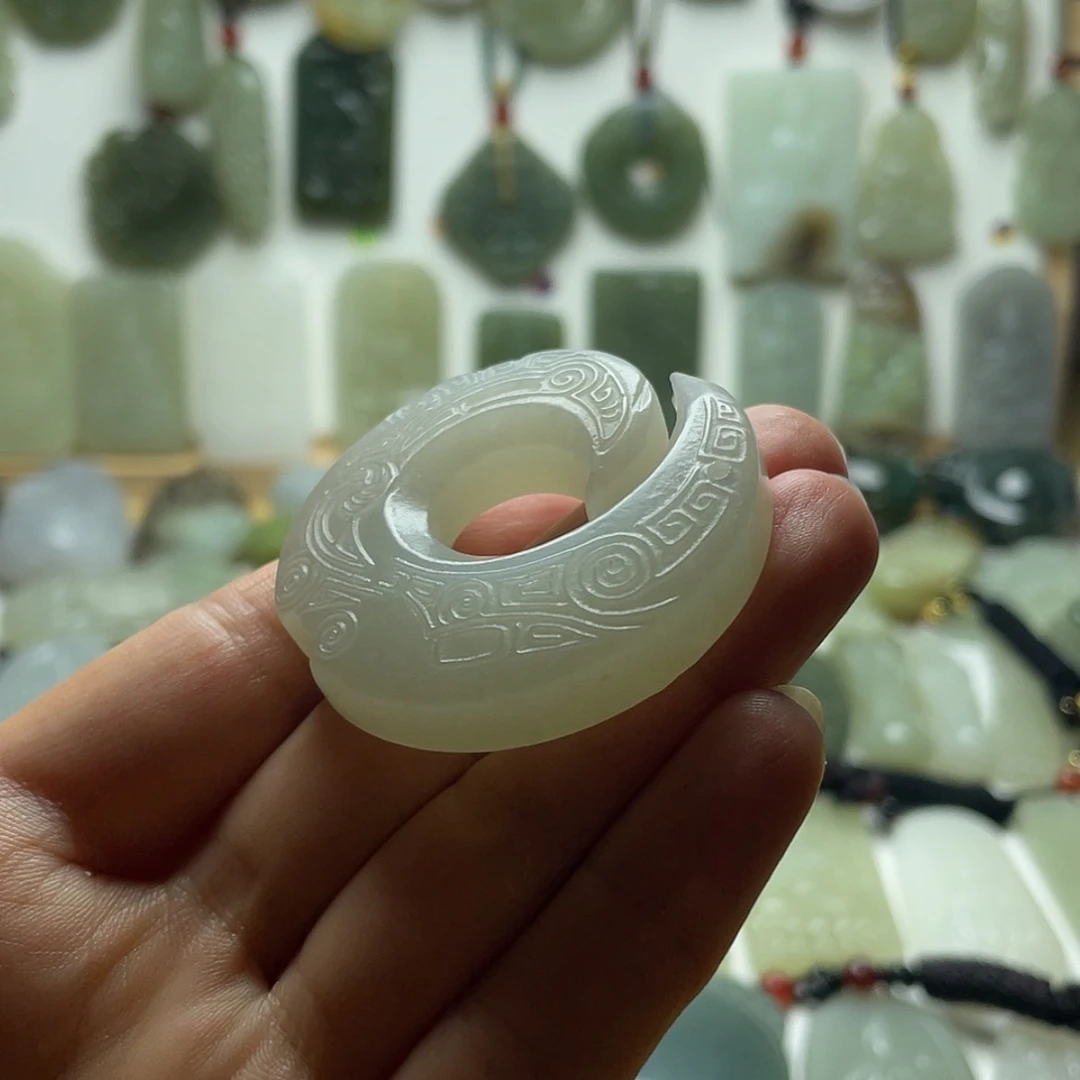 【闪购商品】和田玉未镶嵌颈饰