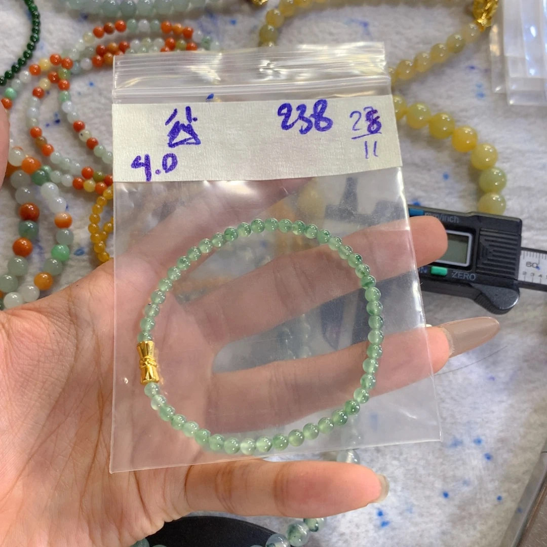 性***螂定制翡翠未镶嵌天然缅甸翡翠多样性