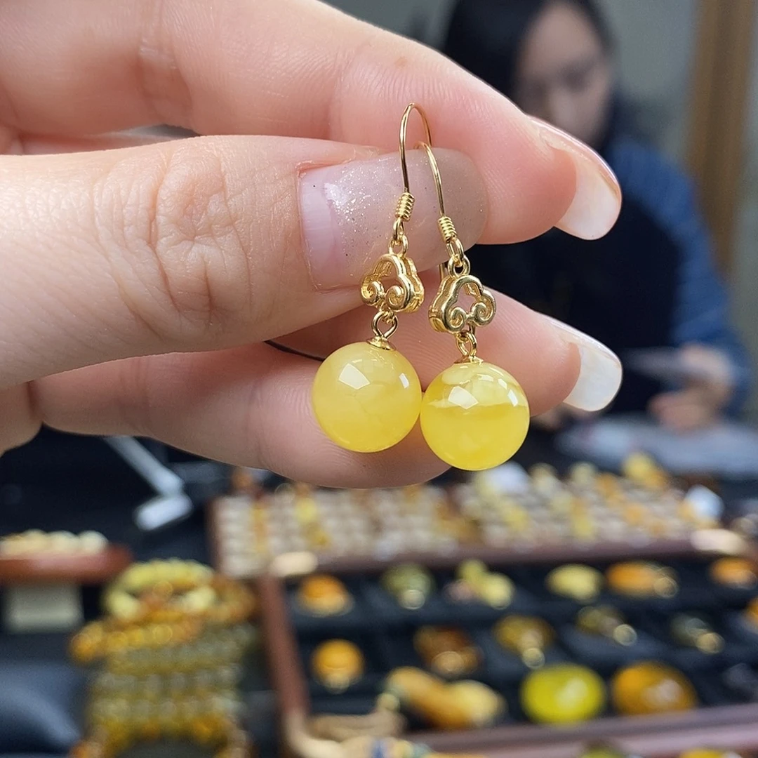 琥珀未镶嵌裸石成品