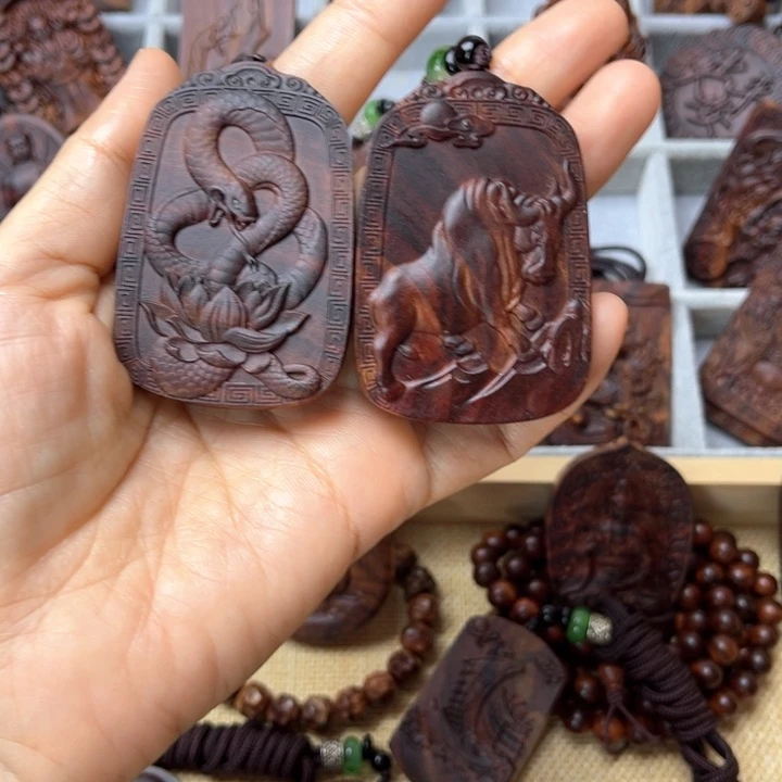 我***己黄花梨/降香黄檀手串/手链一蛇一牛 定制不退货