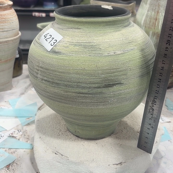 摆件高24，口11，无孔瑕疵处理