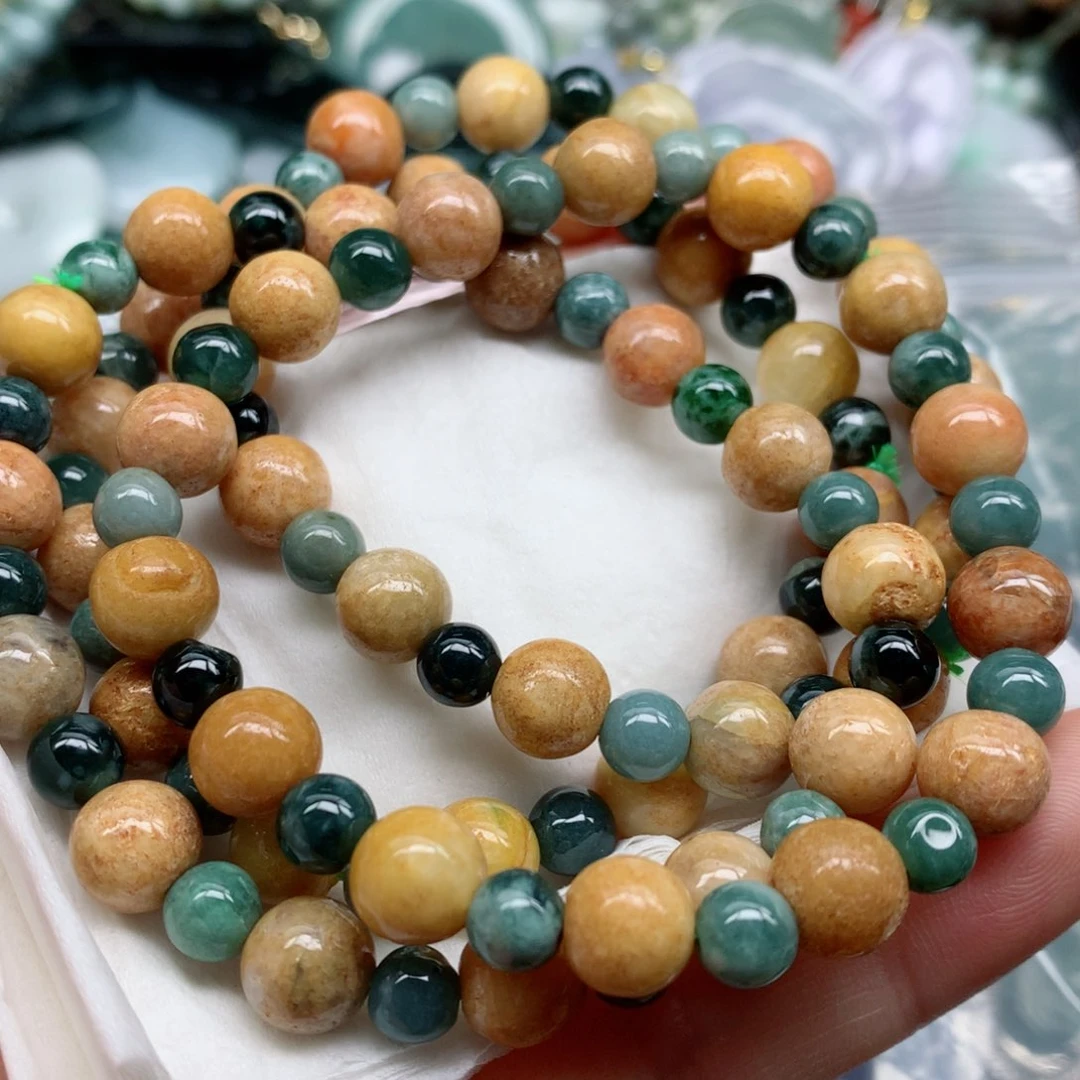 翡翠颈饰未镶嵌手串