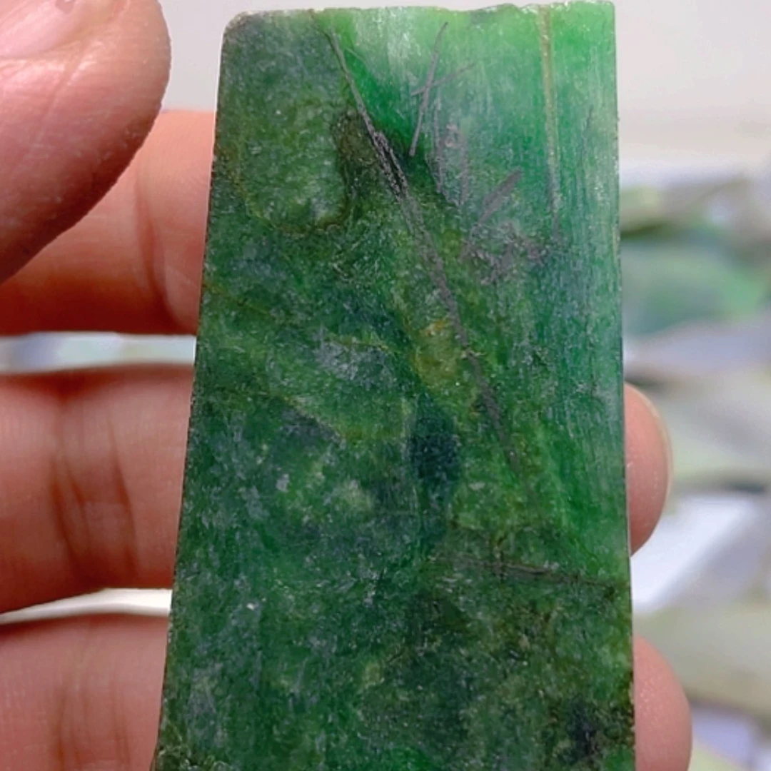 【闪购商品】翡翠颈饰未镶嵌A货