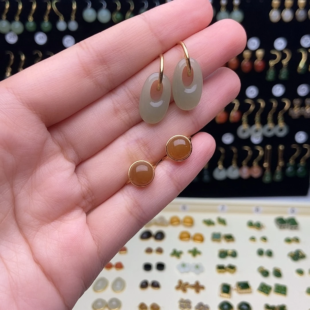 和田玉银S925镶嵌耳饰