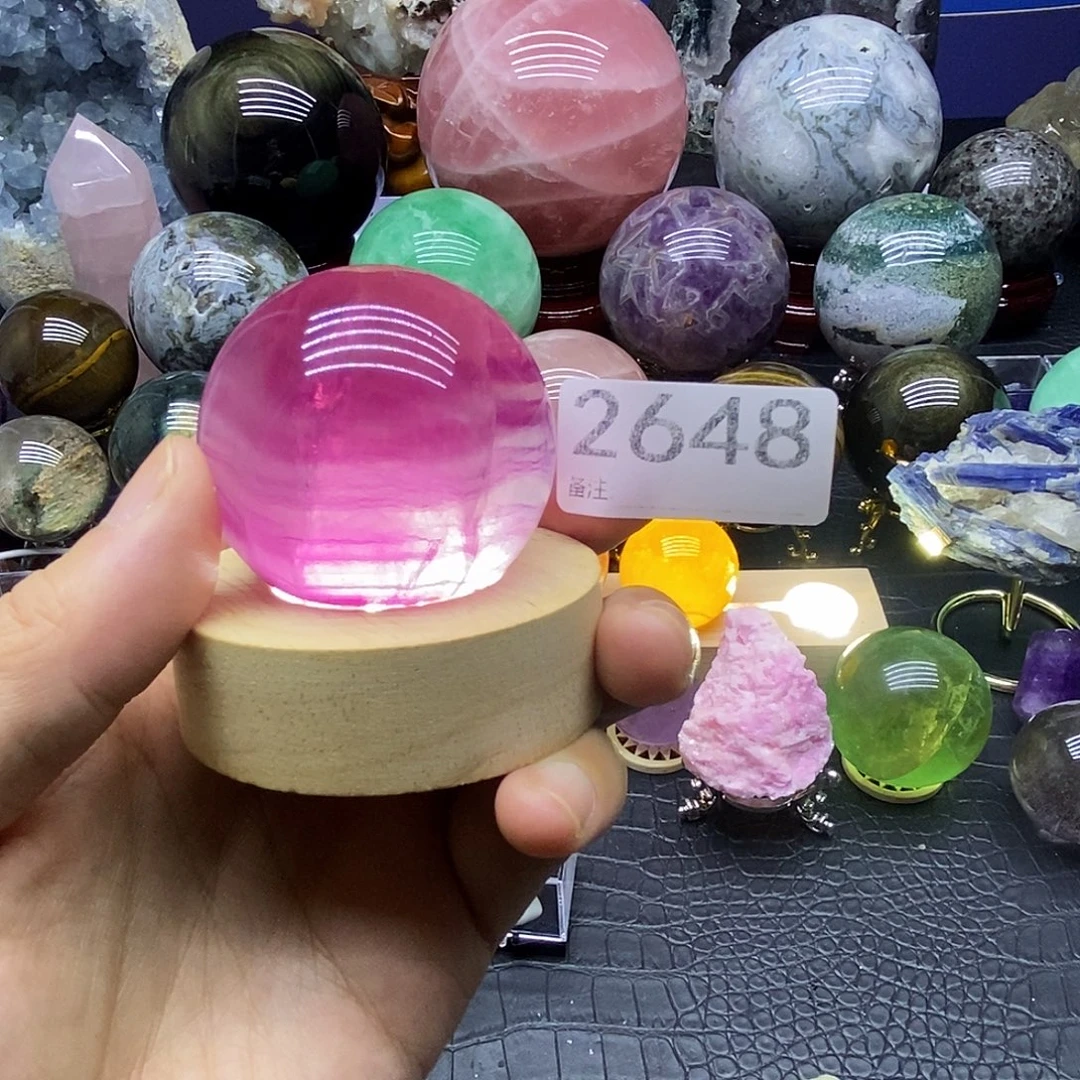 白***子水晶大型摆件（非配饰）未镶嵌