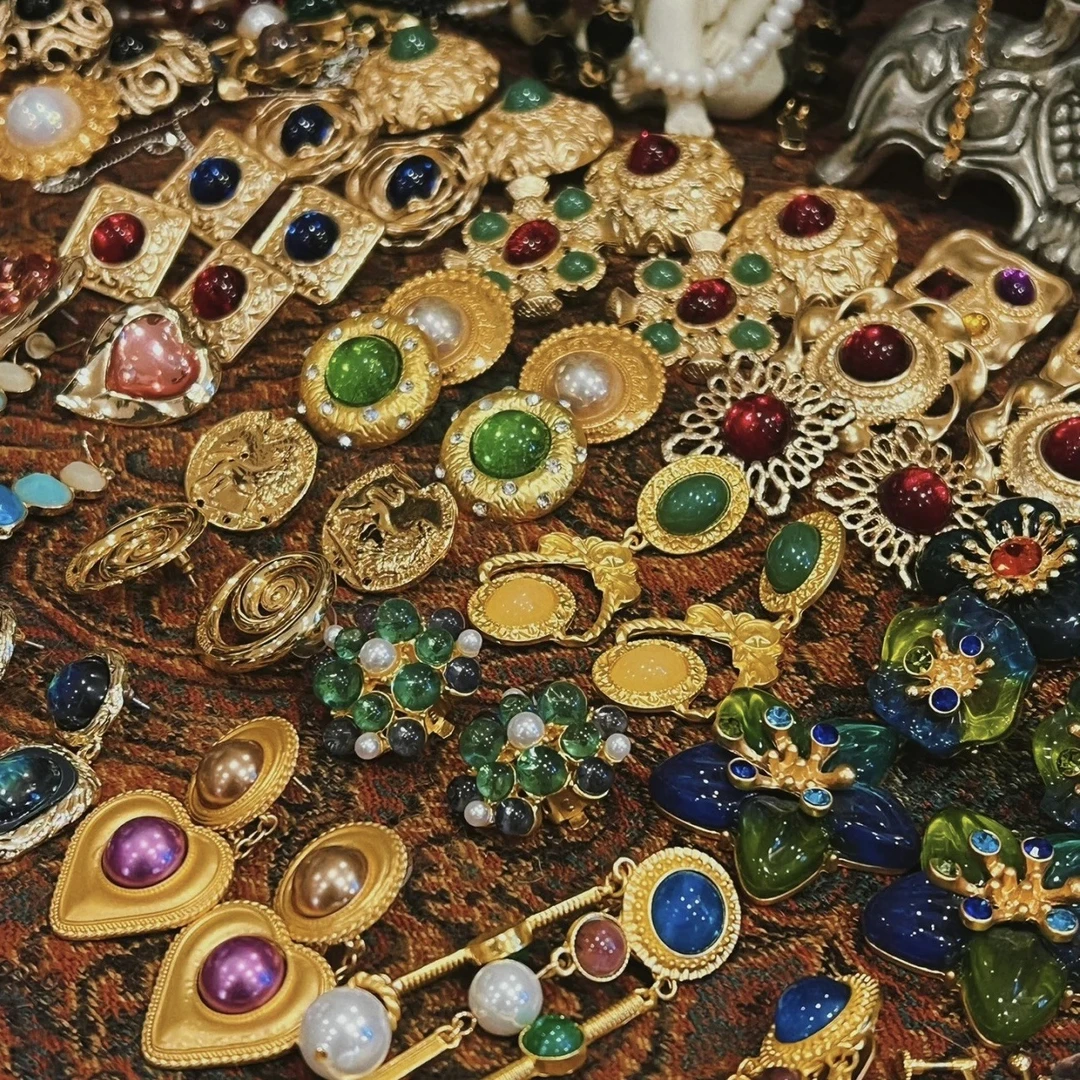 铜合金莫桑石耳饰 配饰首饰民族风爱心/水滴/铃铛女耳饰耳夹复古