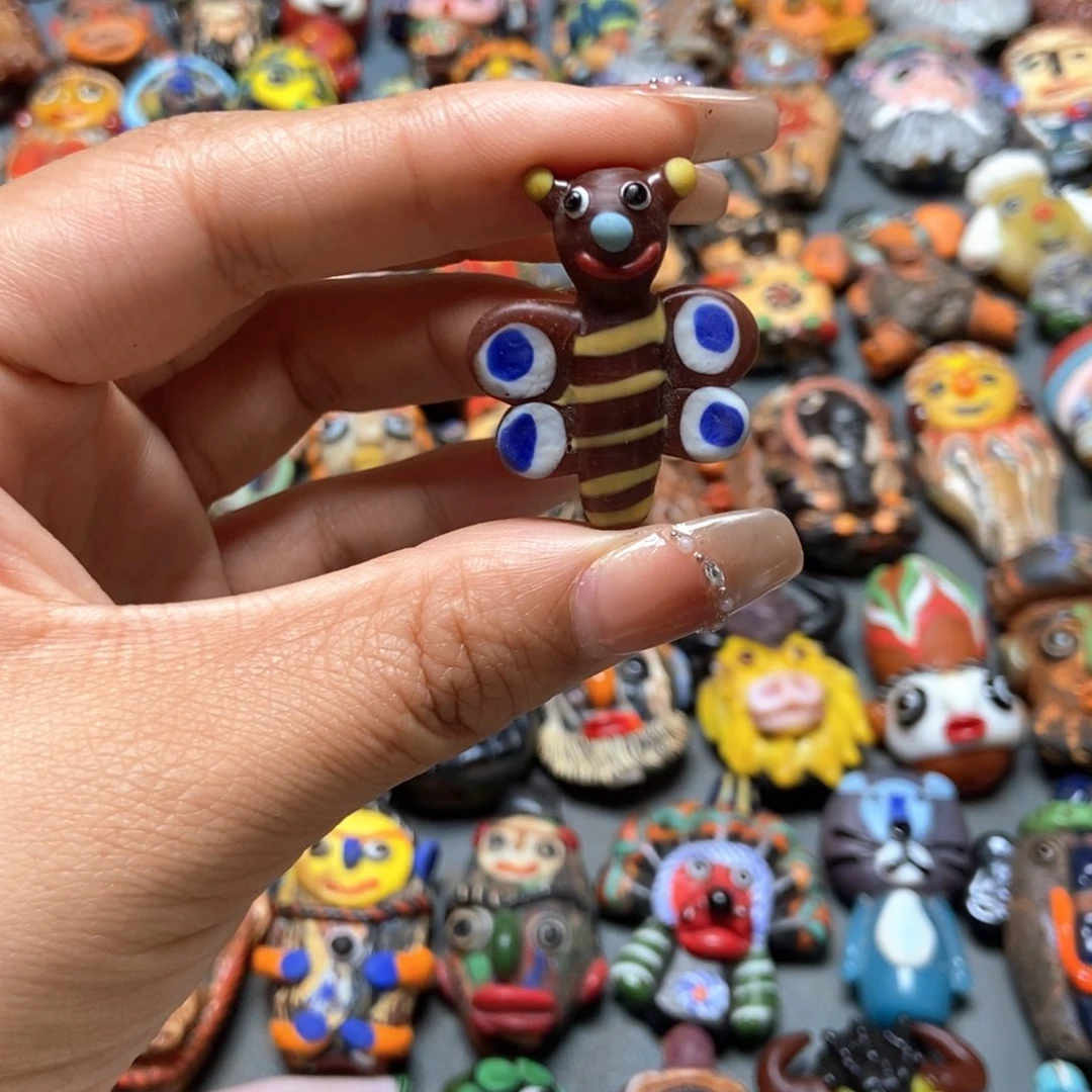 玻璃颈饰印度尼西亚蝴蝶