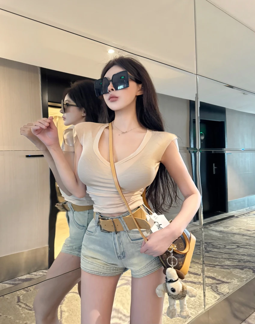 AL SHOP【沙漠玫瑰】韩系高腰时尚显瘦水洗牛仔短裤