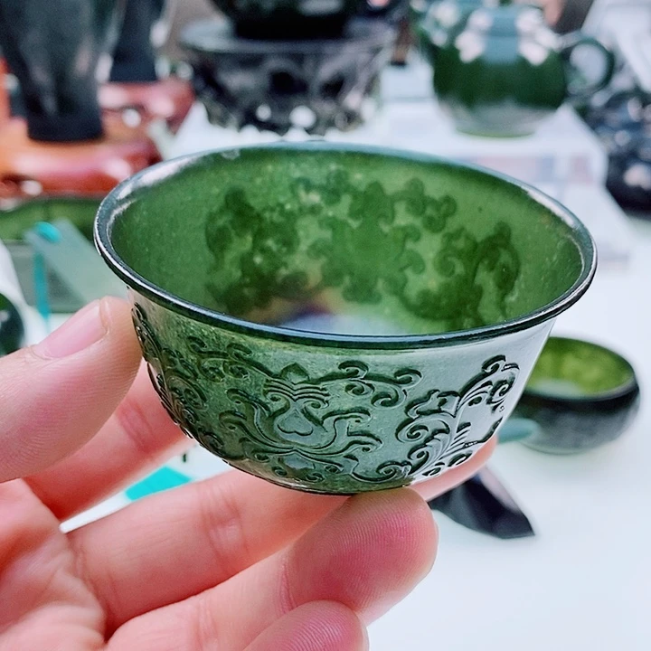 和田玉（青玉）未镶嵌把件