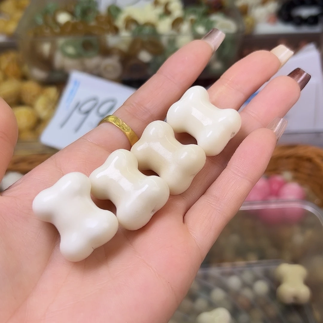 菩提根/象牙果吊坠微瑕白骨头，10颗孔道有裂