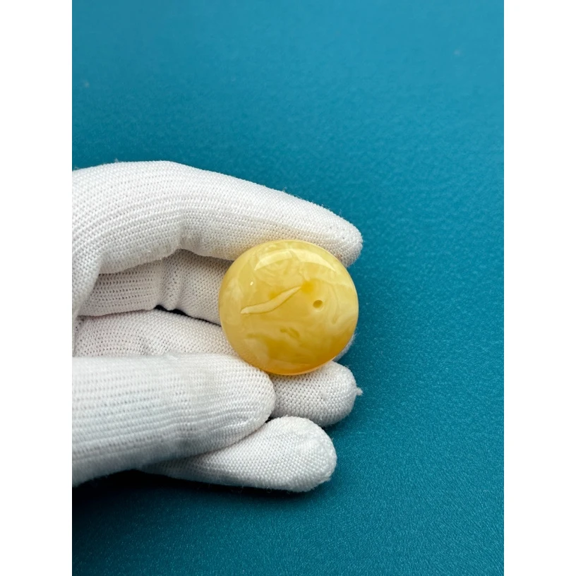 Y2913天然原矿蜜蜡 鸡油黄妖花公主扣 31.7*18mm抖音基地质检发货