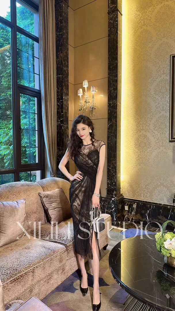 LILI新款修身显瘦透气名媛女装连衣裙25041