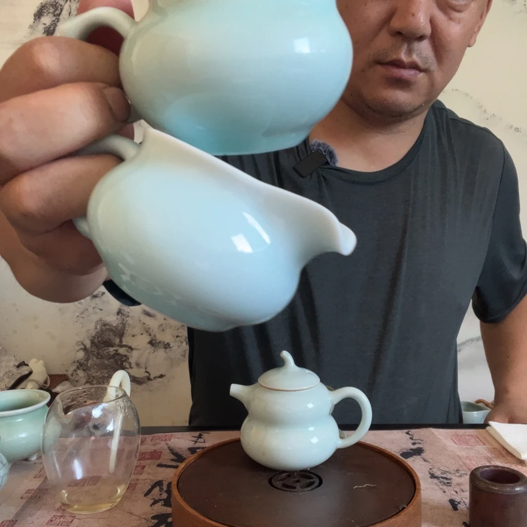 ****吖瓷片龙泉青釉瓷器公道杯