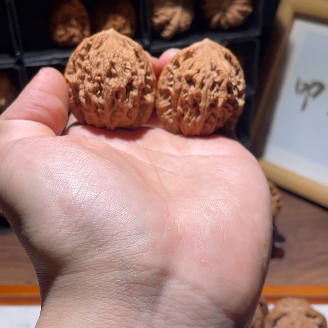 把件文玩核桃38全品麦穗虎头