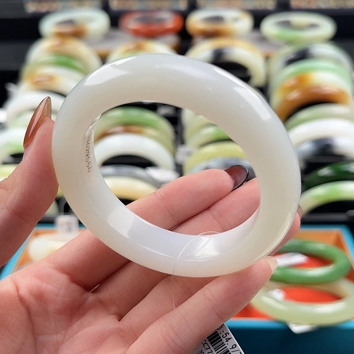 未镶嵌手镯和田玉高品毕业 特细底羊脂白54.9