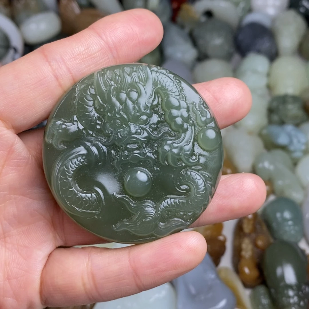 【闪购商品】未镶嵌和田玉挂件乐**?