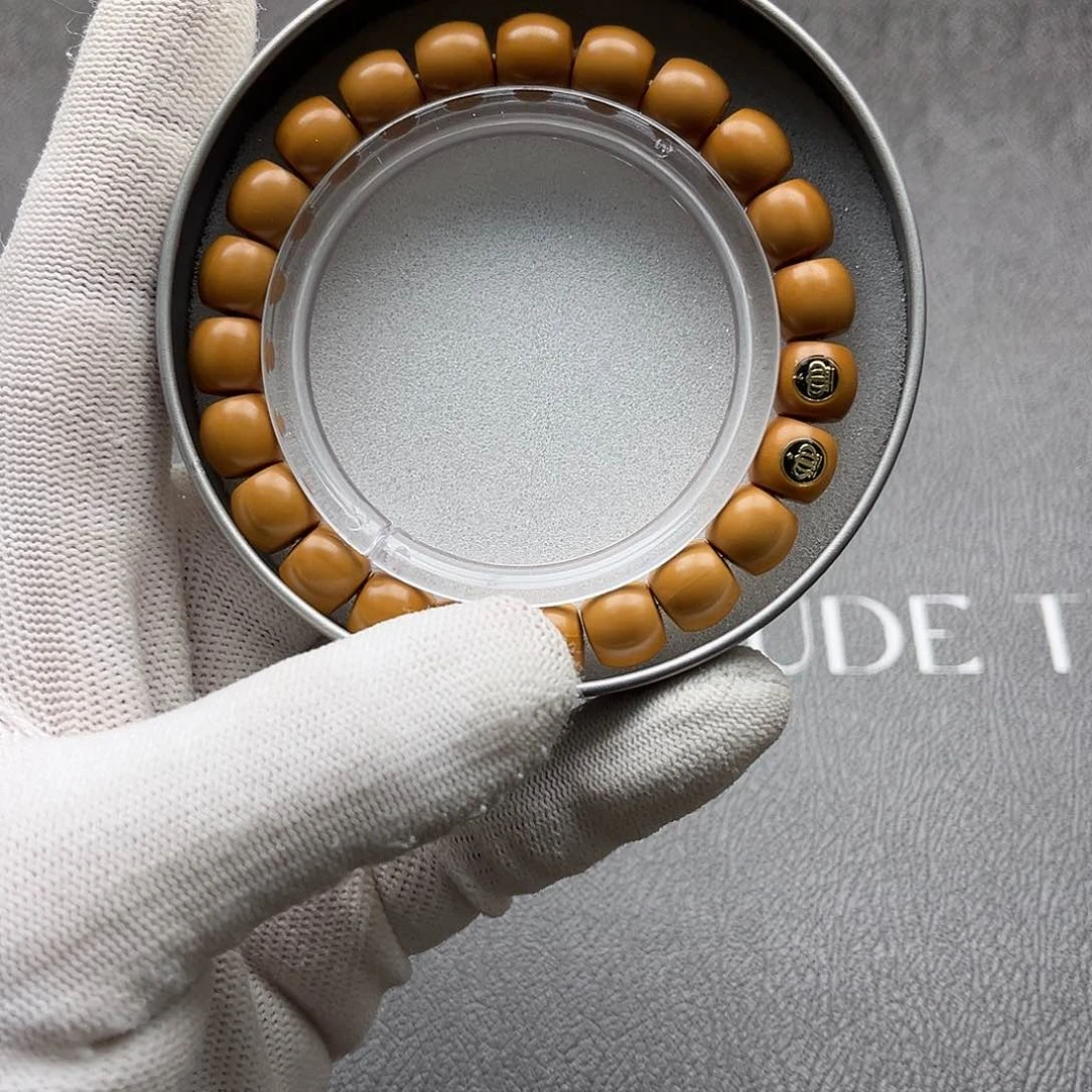 猴头核桃吊坠直切 皇冠标 10