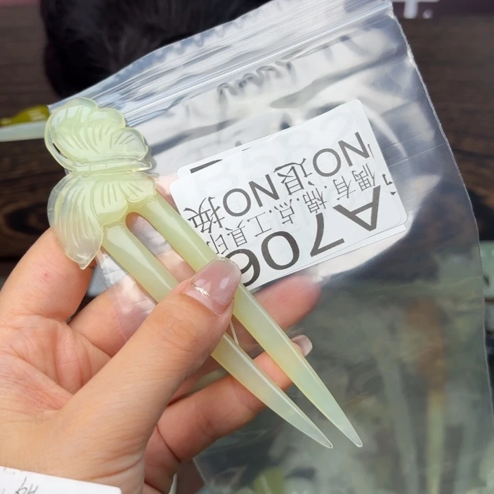 蛇纹石玉发饰合金