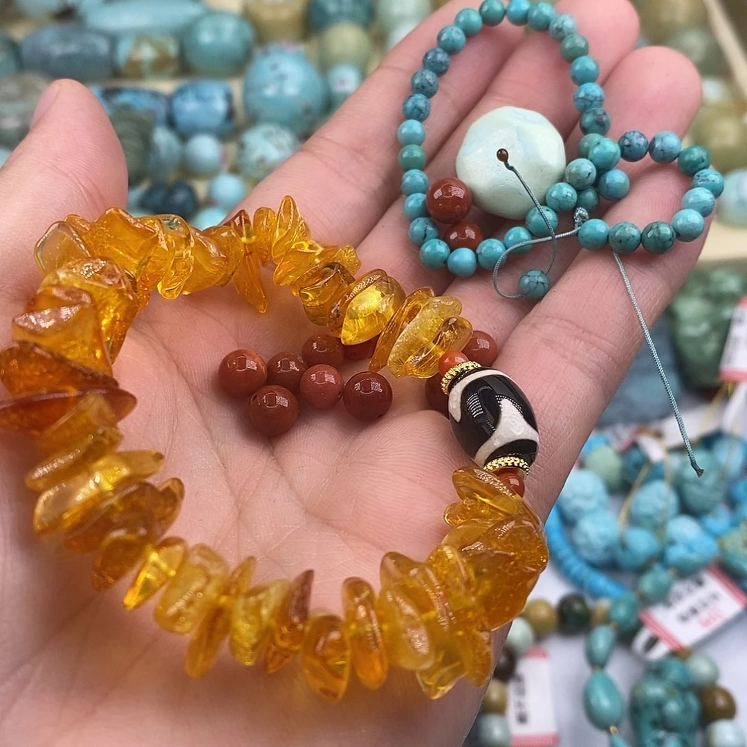 南红玛瑙未镶嵌珠宝奇石