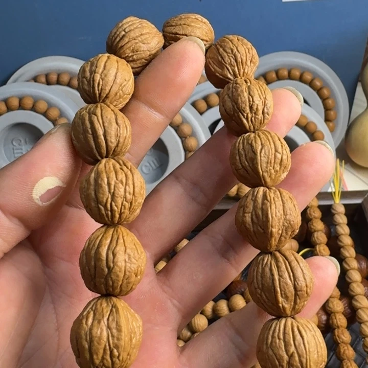 猴头核桃吊坠原皮原色