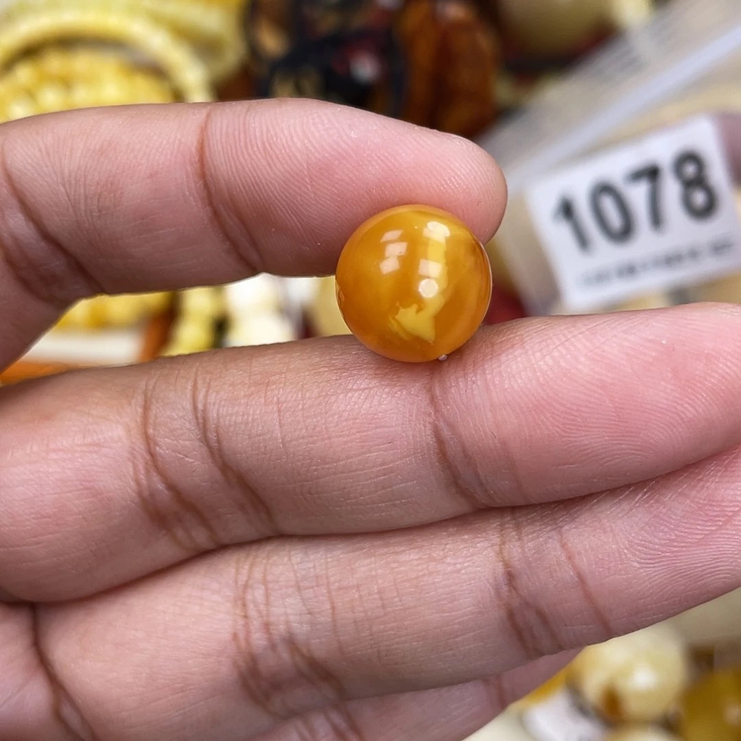 蜜蜡未镶嵌珠宝奇石12.7