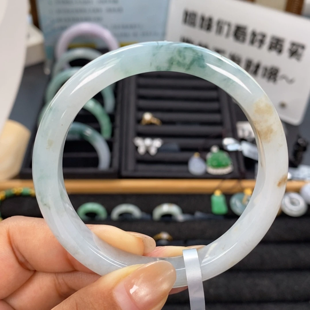 未镶嵌手镯翡翠翡翠手镯