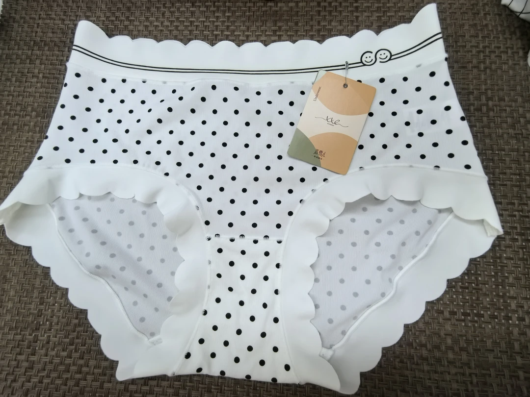 莫代尔棉女士三角内裤