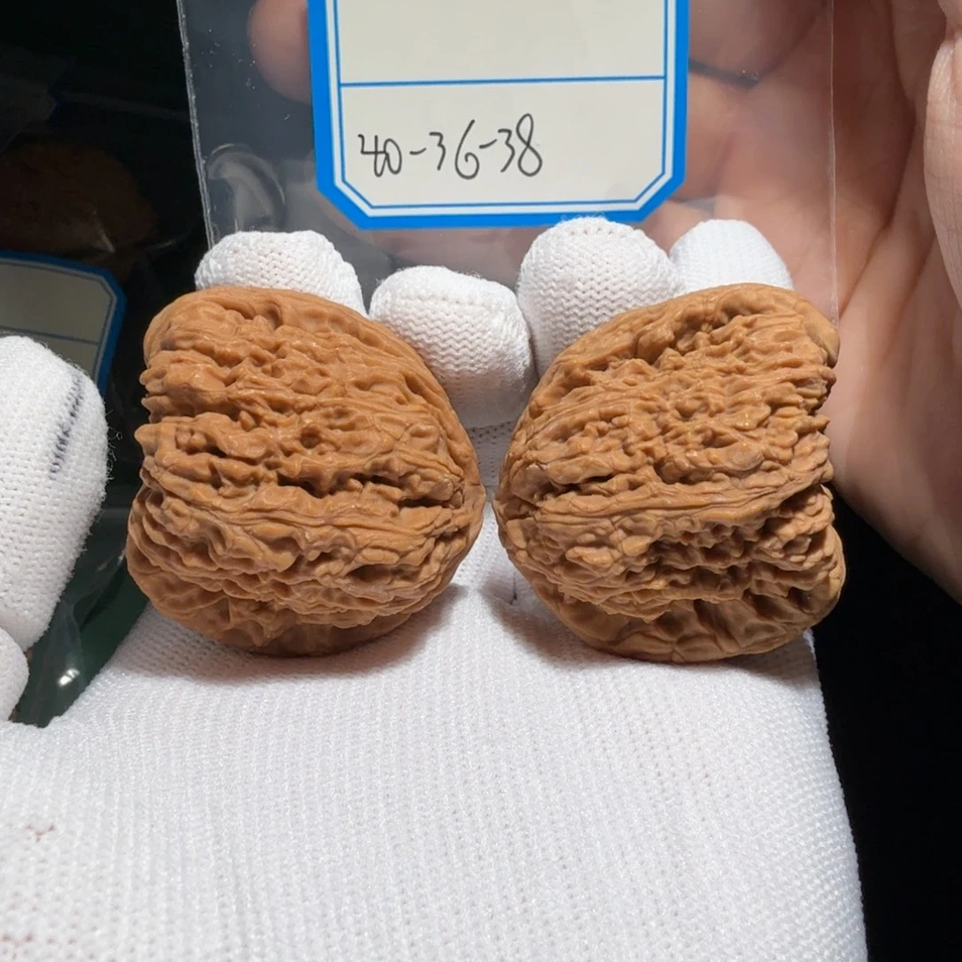 吊坠文玩核桃南疆拉丝蝴蝶48
