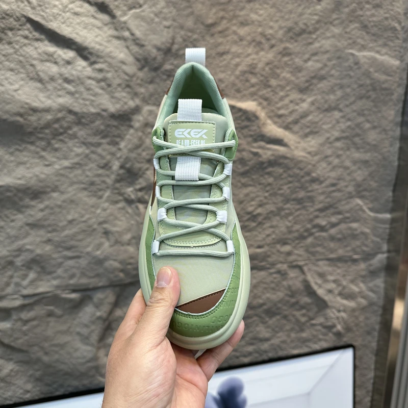 EC88-638春季新品男士休闲鞋时尚百搭低帮透气舒适运动鞋