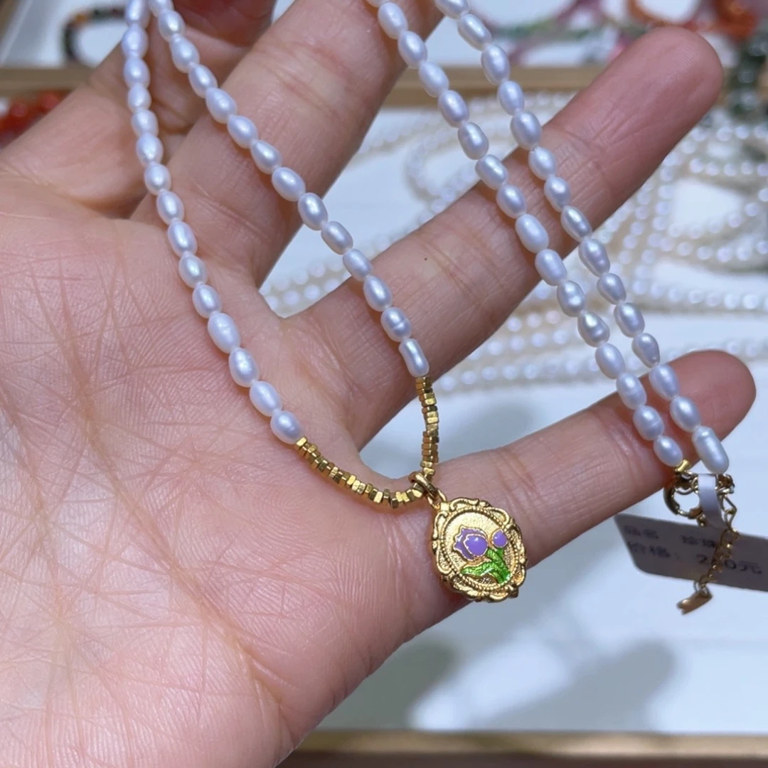 淡水珍珠颈饰未镶嵌