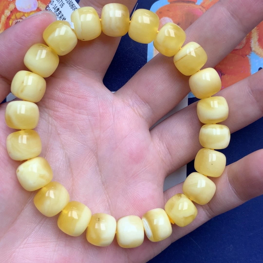 蜜蜡未镶嵌珠宝奇石218