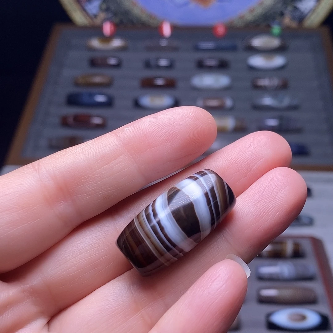 怪***椒玛瑙/玉髓未镶嵌珠宝半成品