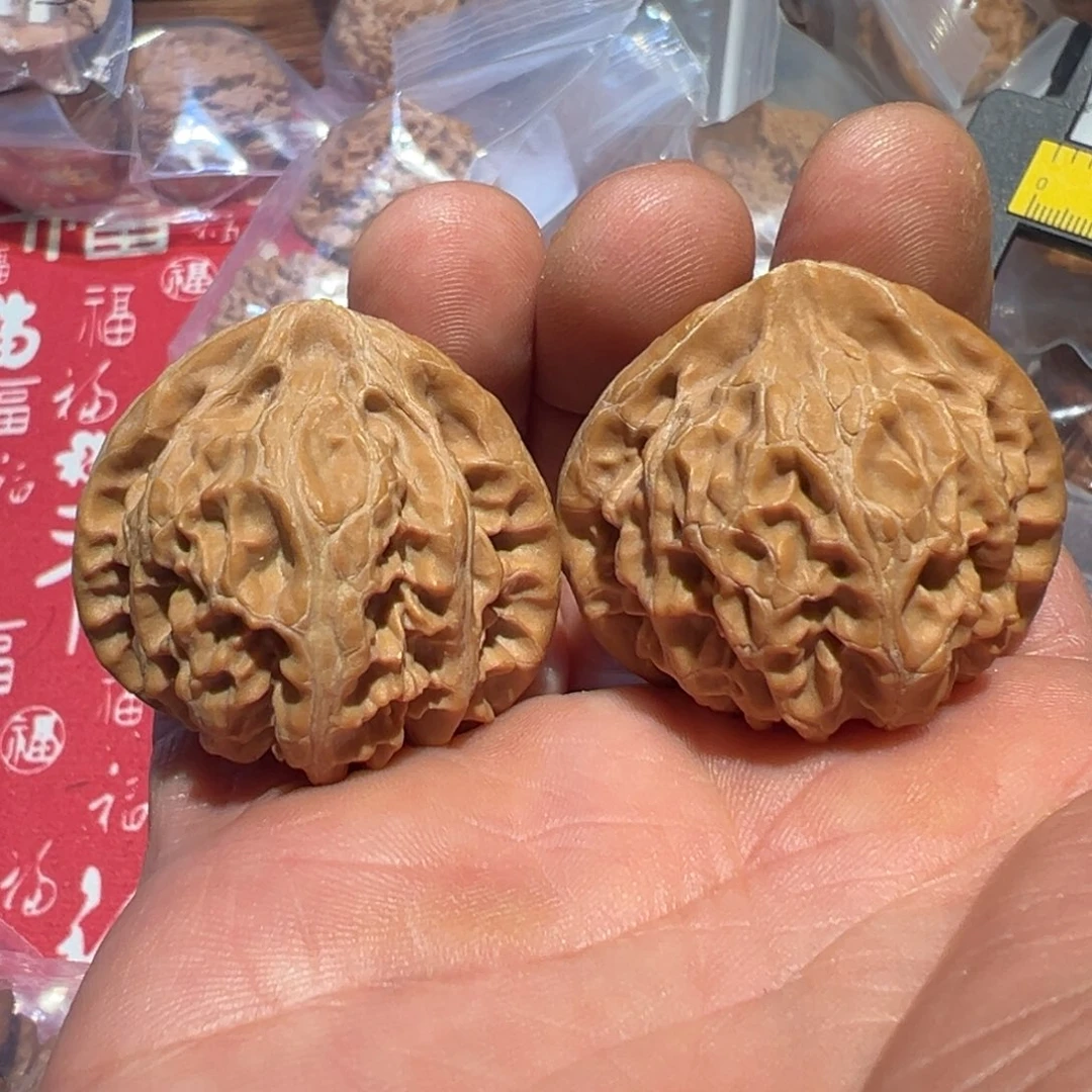 文玩核桃吊坠35内丘小帽