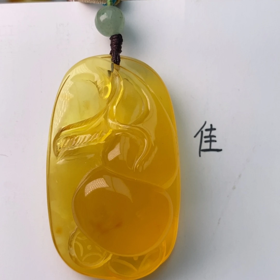 琥珀珠宝奇石未镶嵌