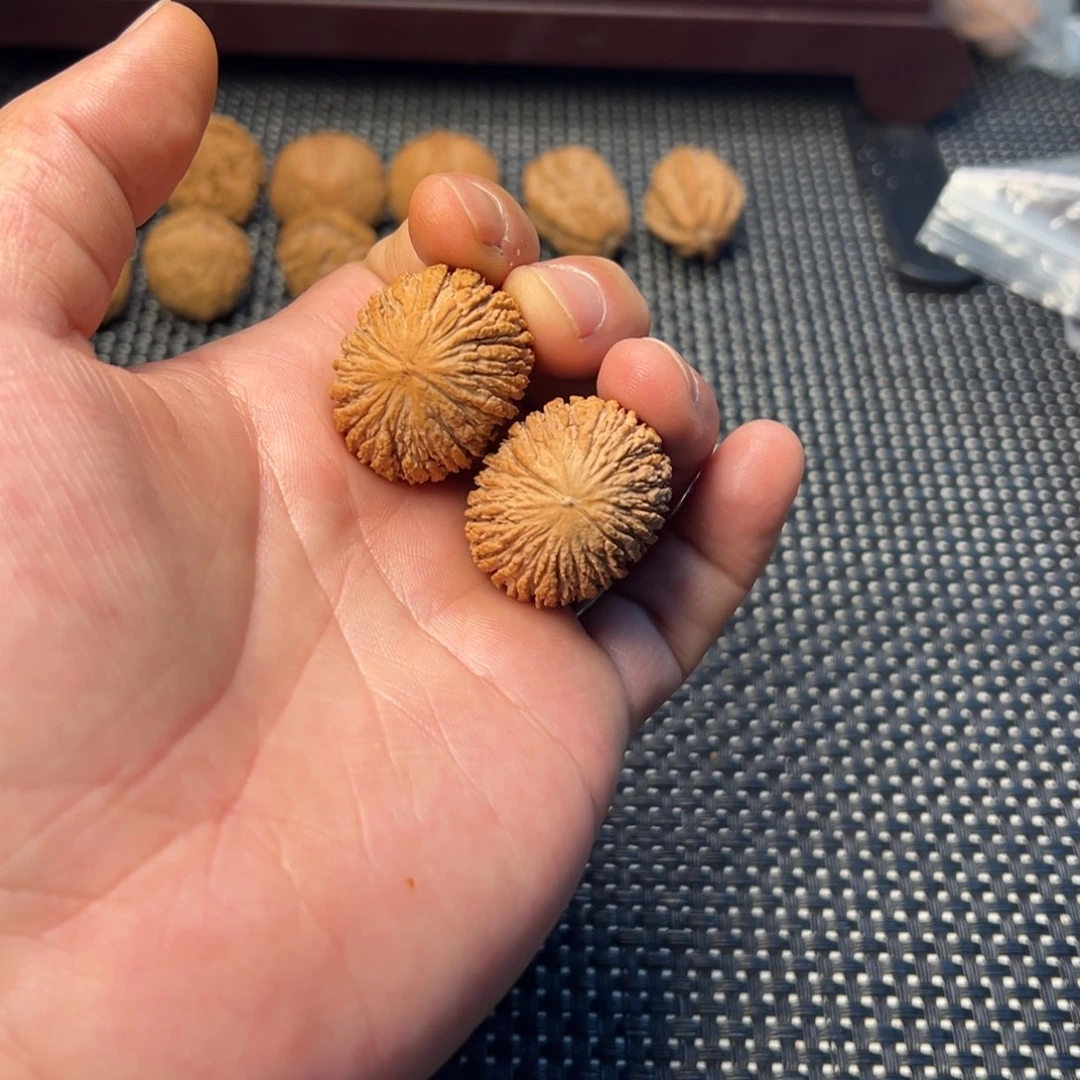 文玩核桃把件大猴子