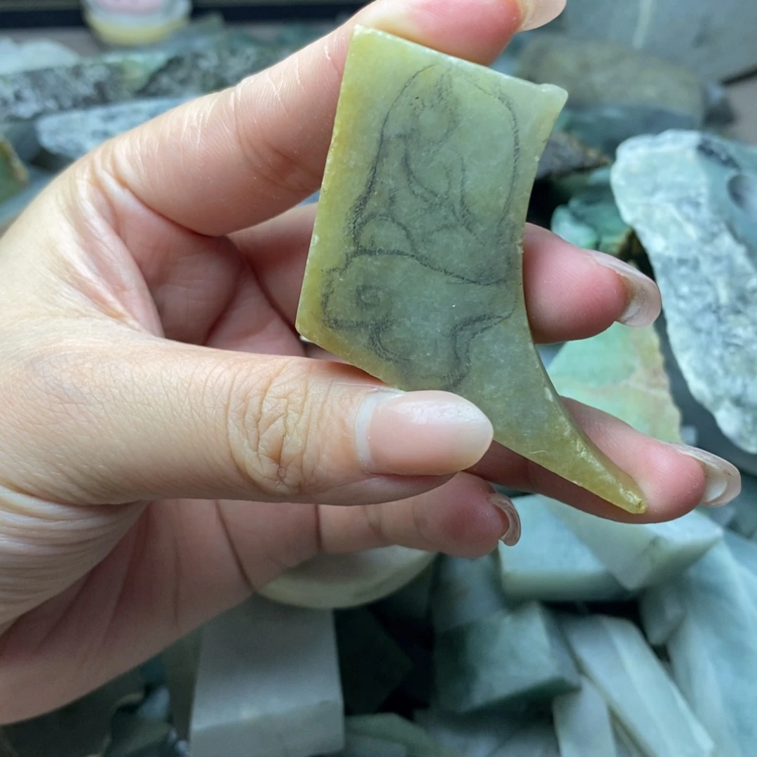 翡翠未镶嵌挂件翡翠